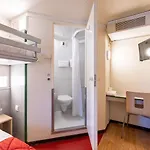 Premiere Classe Angers Otel 2*