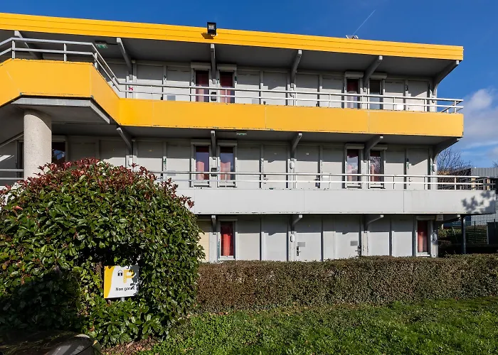 Premiere Classe Angers 2*