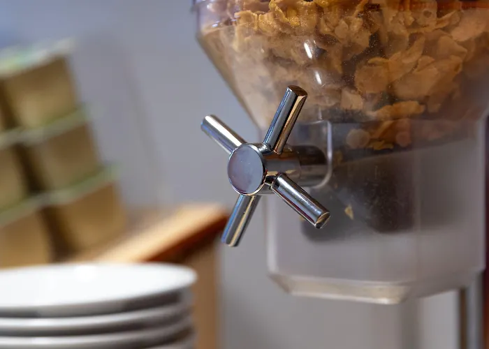 Premiere Classe Angers 2*