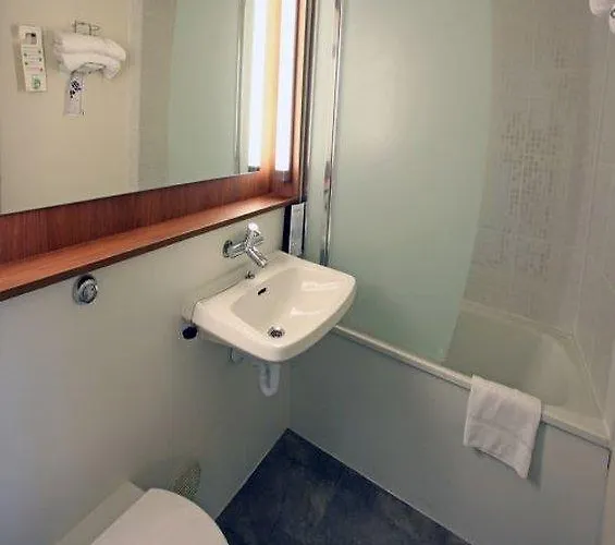 Premiere Classe Angers 2*